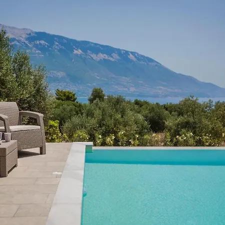 Magnificent Kefalonia 3 Bedrooms Montagna Mare Private Pool Stunning Sea Views Pesada * Pesadha